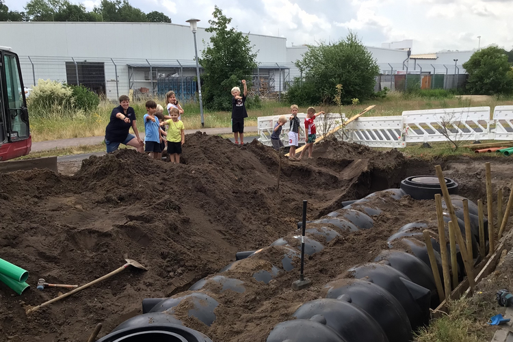 Baustelle mit Kindern